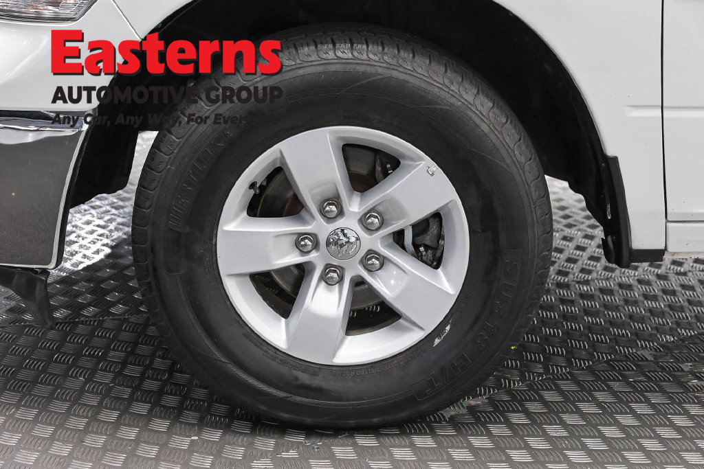 Used 2024 RAM 1500 Classic SLT RWD image 31
