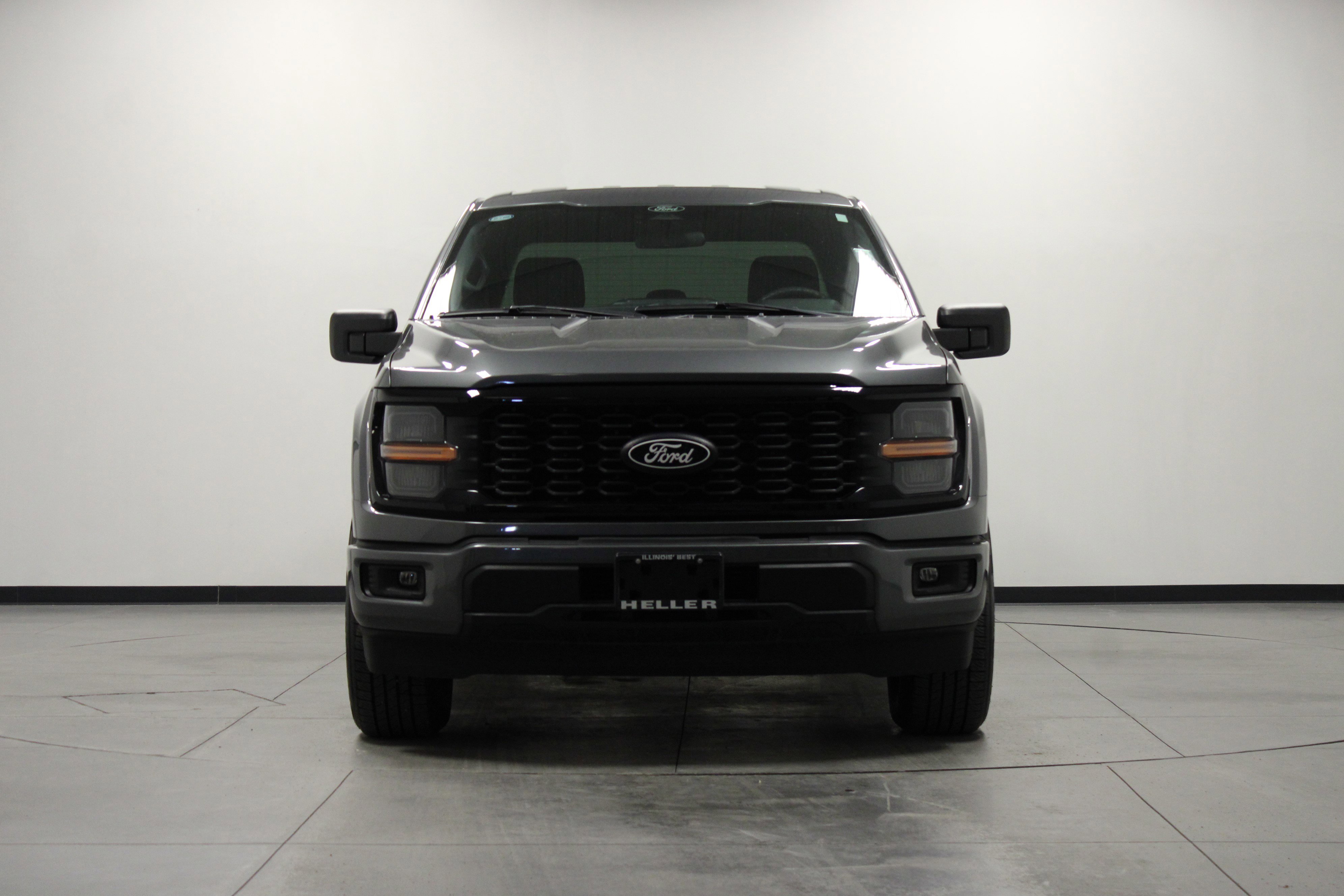 Used 2024 Ford F150 STX w/ STX Black Appearance Package RWD image 9