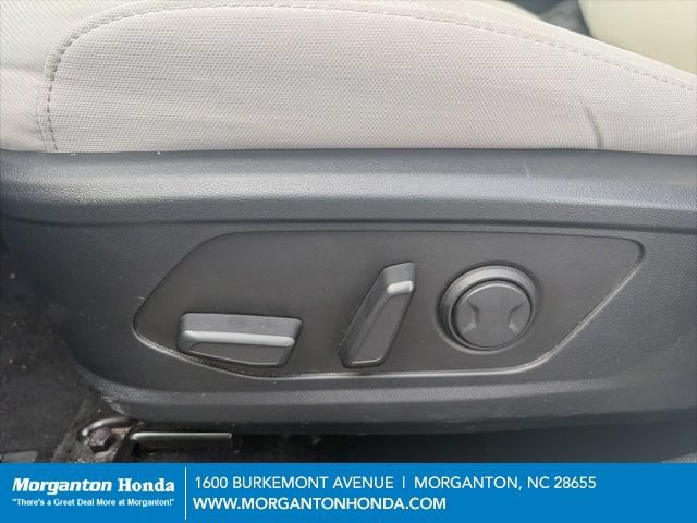 Used 2025 Hyundai Tucson SEL FWD image 12
