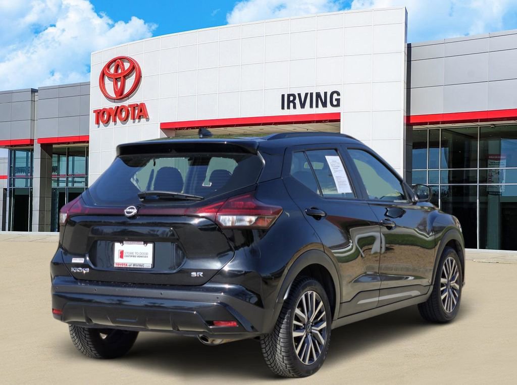 Used 2024 Nissan Kicks SR image 4
