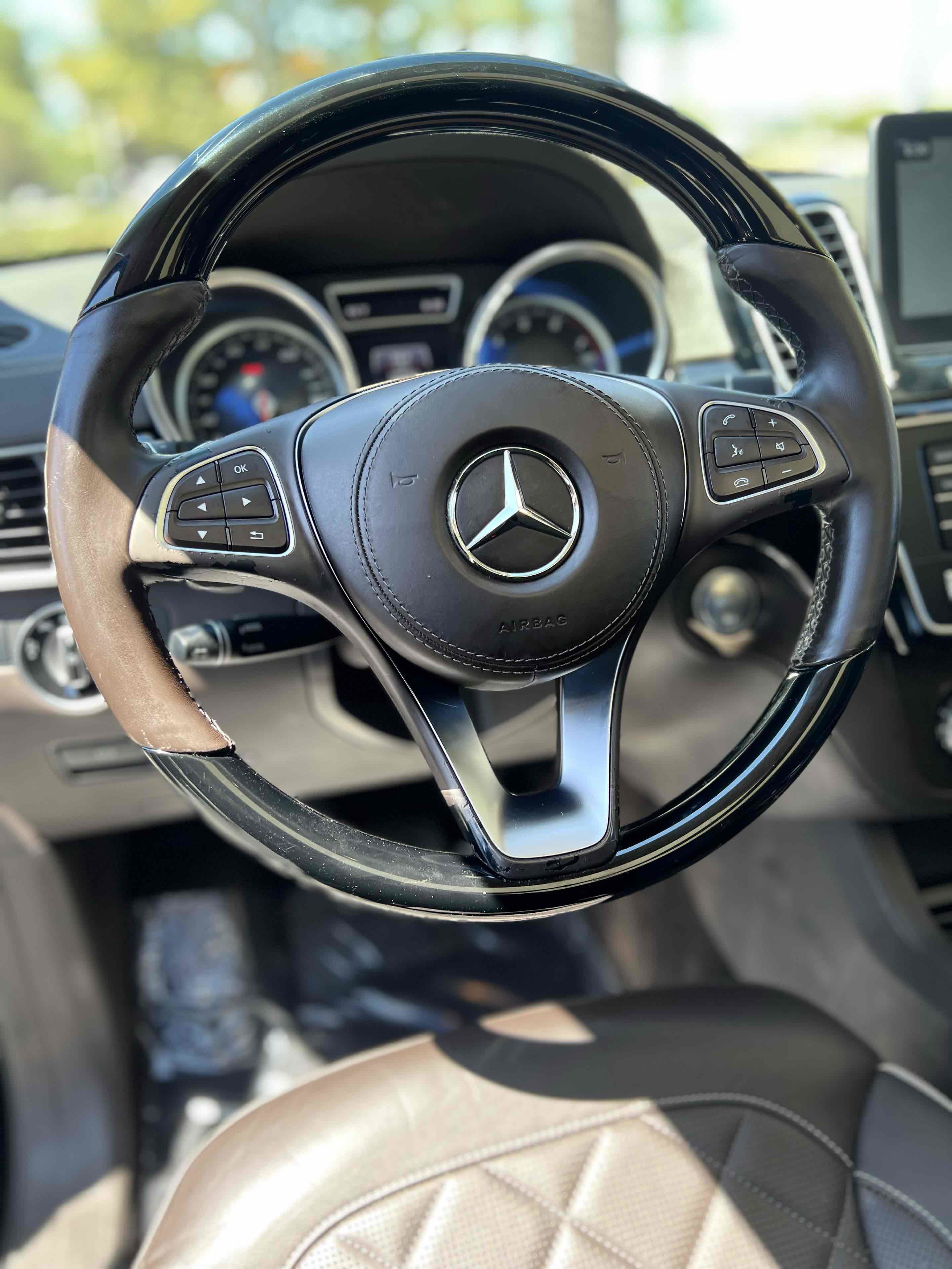 Used 2019 Mercedes-Benz GLS 450 4MATIC image 41
