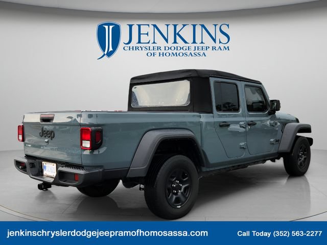 Used 2024 Jeep Gladiator Sport AWD/4WD image 5