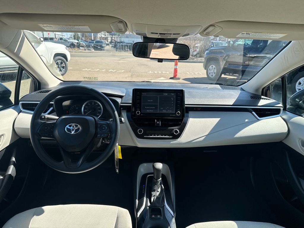 Used 2022 Toyota Corolla LE FWD image 10