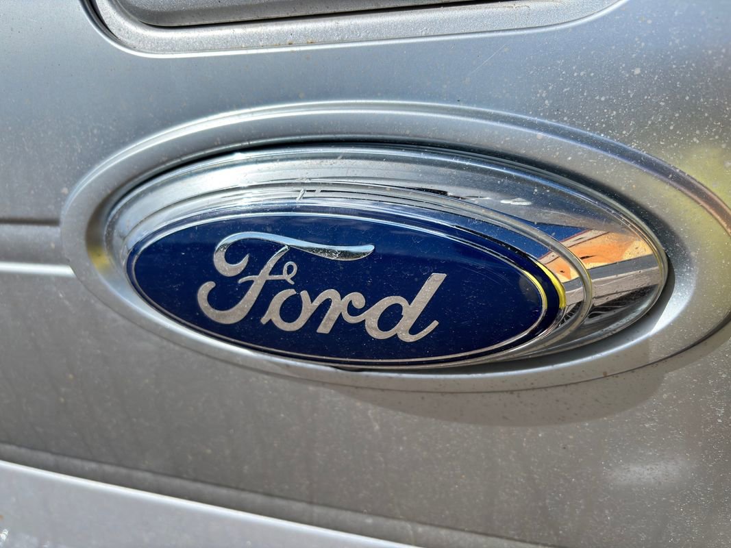 Used 2013 Ford F150 Platinum image 13