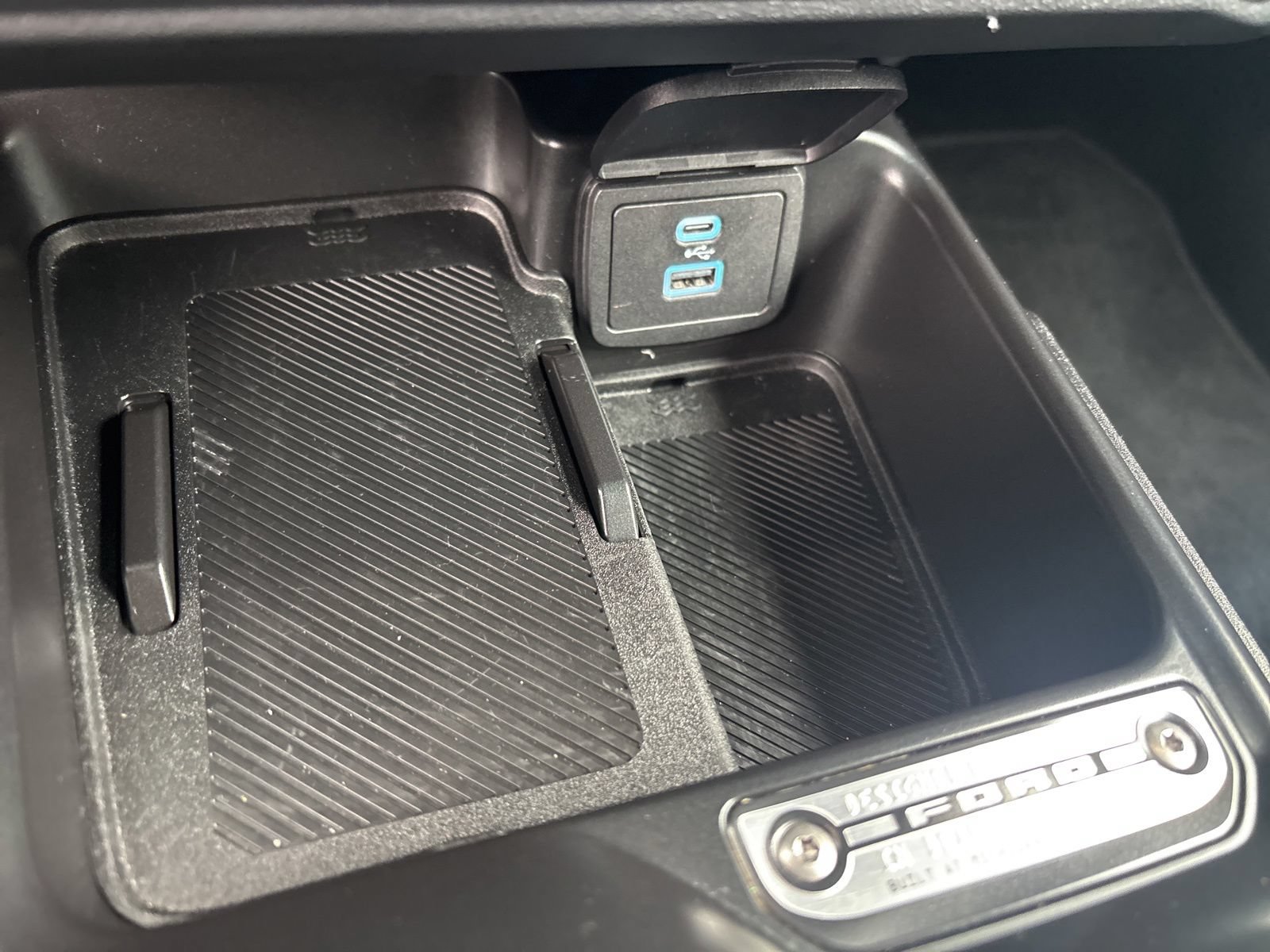 Used 2025 Ford Bronco Outer Banks AWD/4WD image 28