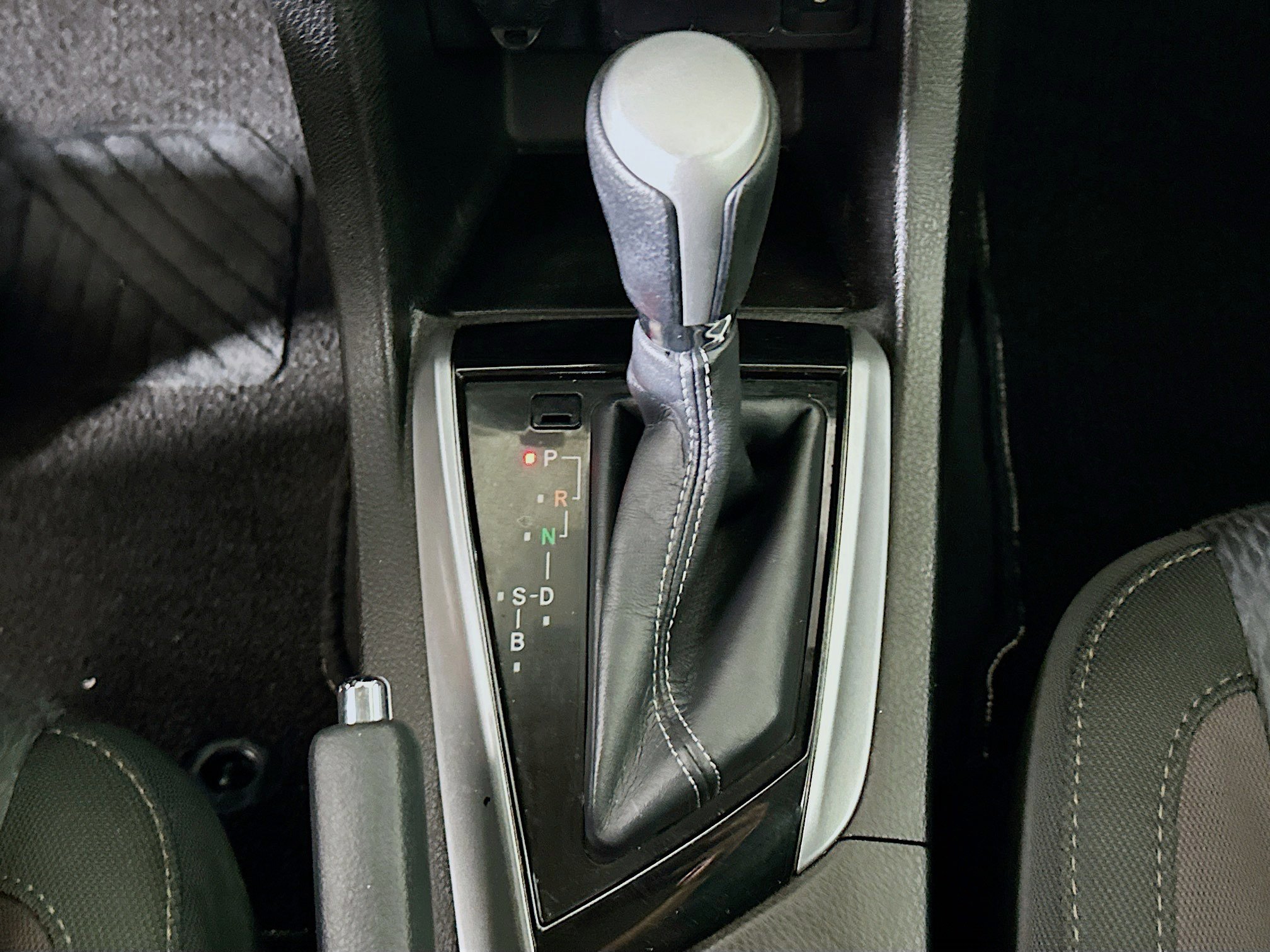 Used 2017 Toyota Corolla LE image 23