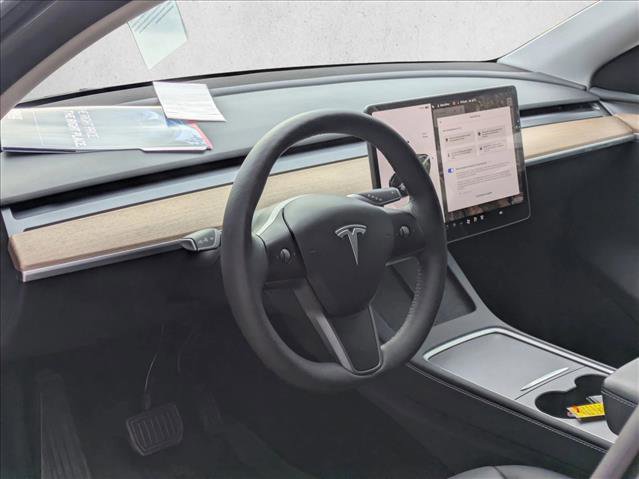 Used 2024 Tesla Model Y Long Range RWD image 10