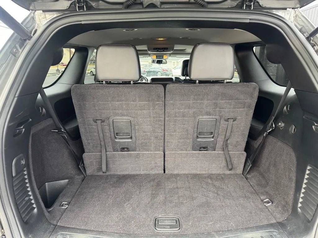 Used 2011 Dodge Durango R/T w/ Leather Interior Group image 11