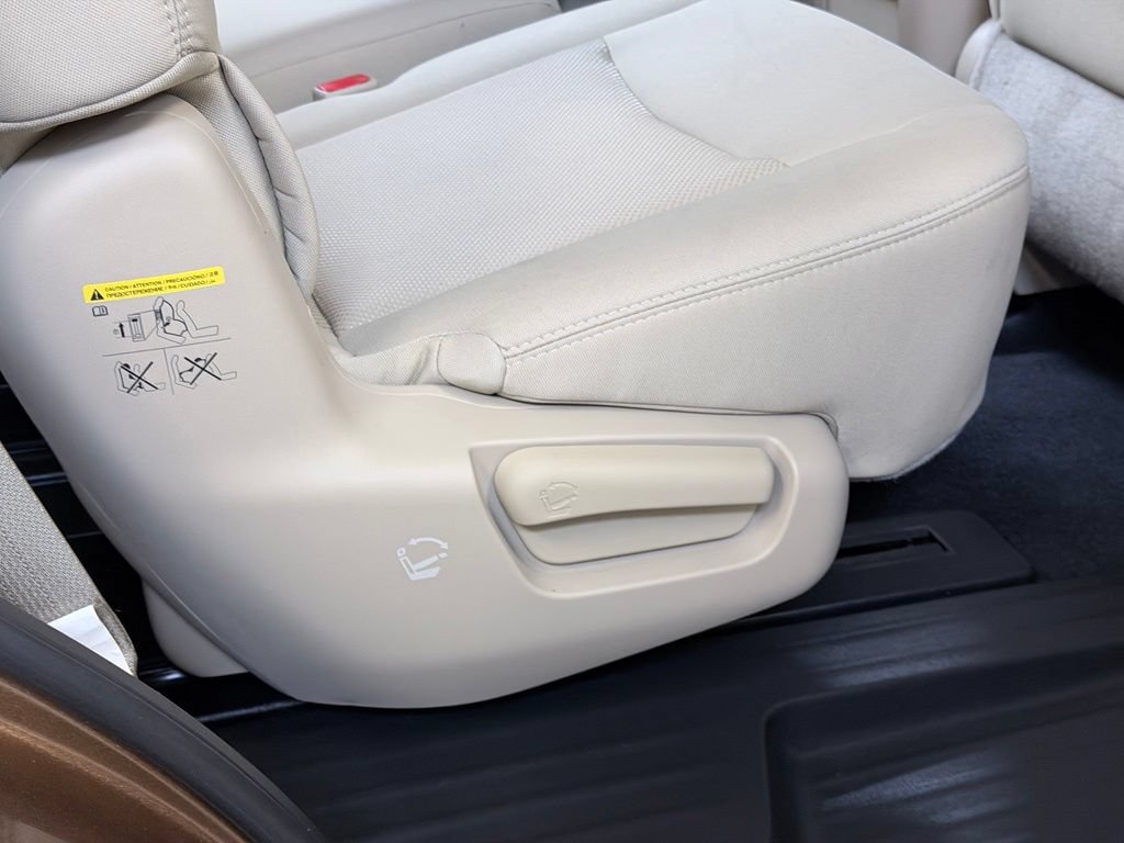 Used 2017 Nissan Pathfinder SV w/ Cargo Package FWD image 34