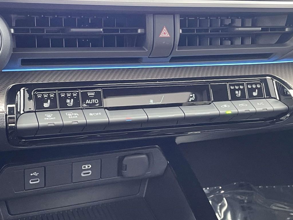 New 2026 Toyota Prius Limited image 40