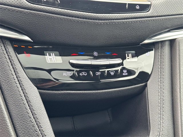 Certified 2022 Cadillac XT5 Premium Luxury image 22