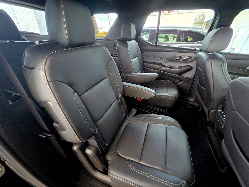 Used 2023 Chevrolet Traverse LT w/ LT Premium Package AWD/4WD image 69