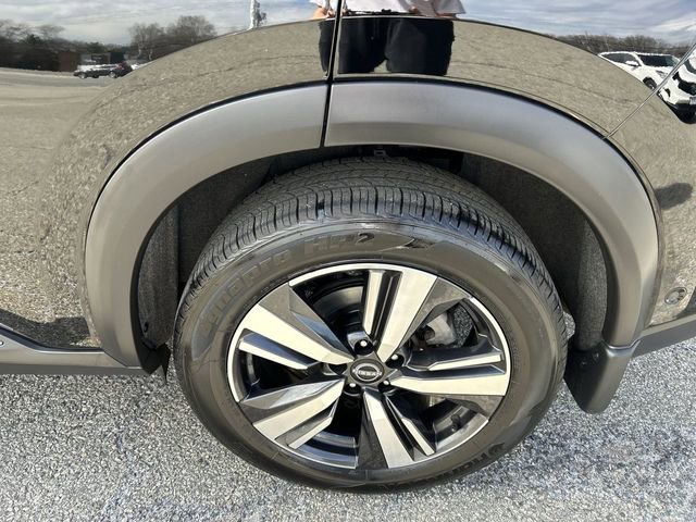Used 2023 Nissan Rogue Platinum AWD/4WD image 11
