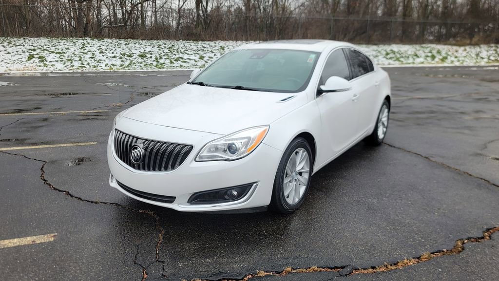 Used 2017 Buick Regal Premium w/ Driver Confidence Package #1 image 5