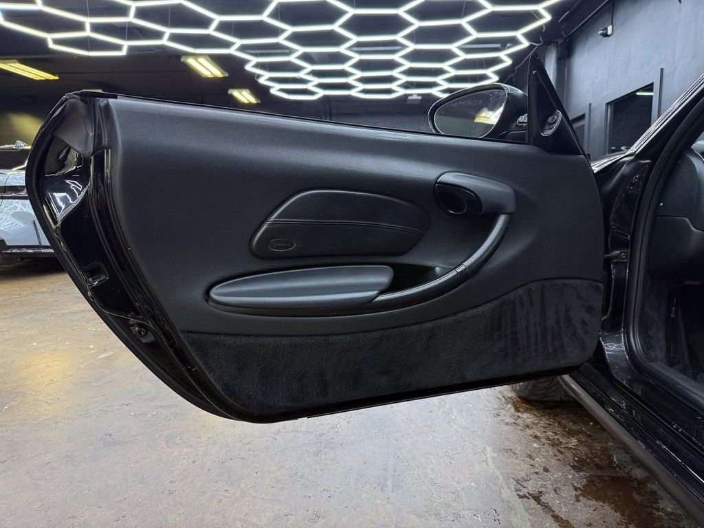 Used 1998 Porsche Boxster image 12