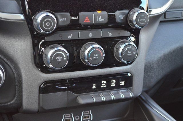 New 2026 RAM 1500 Big Horn AWD/4WD image 27