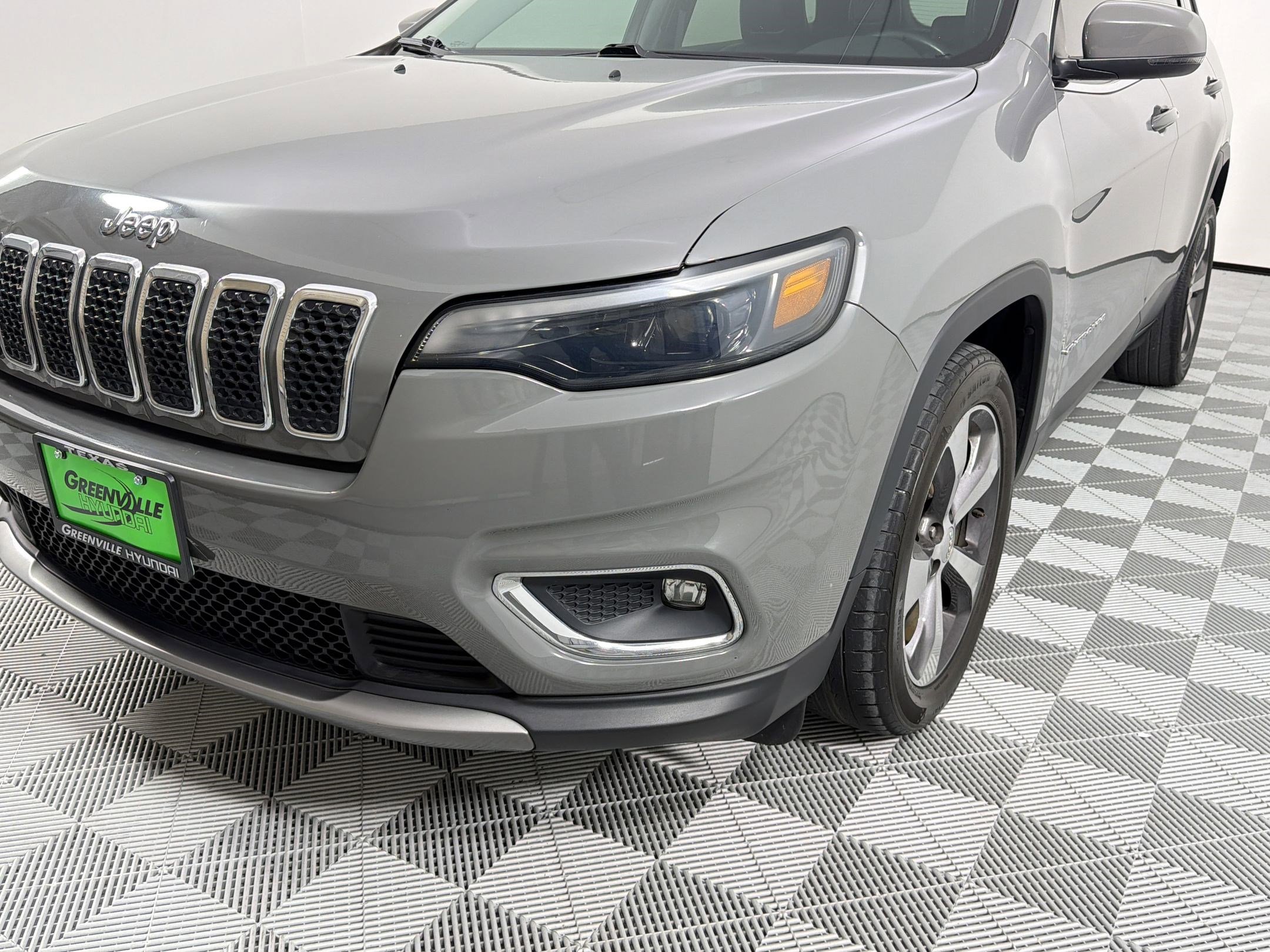 Used 2020 Jeep Cherokee Limited image 20