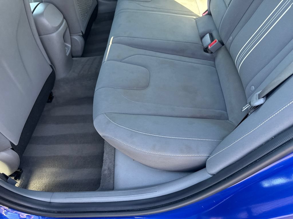 Certified 2024 Hyundai Elantra SEL w/ Convenience Package FWD image 17
