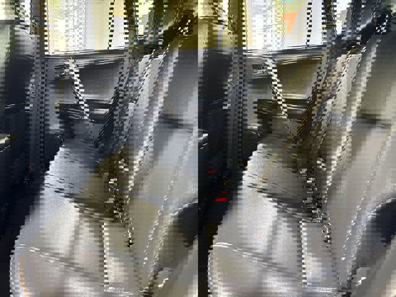 Used 2016 Toyota RAV4 SE image 22