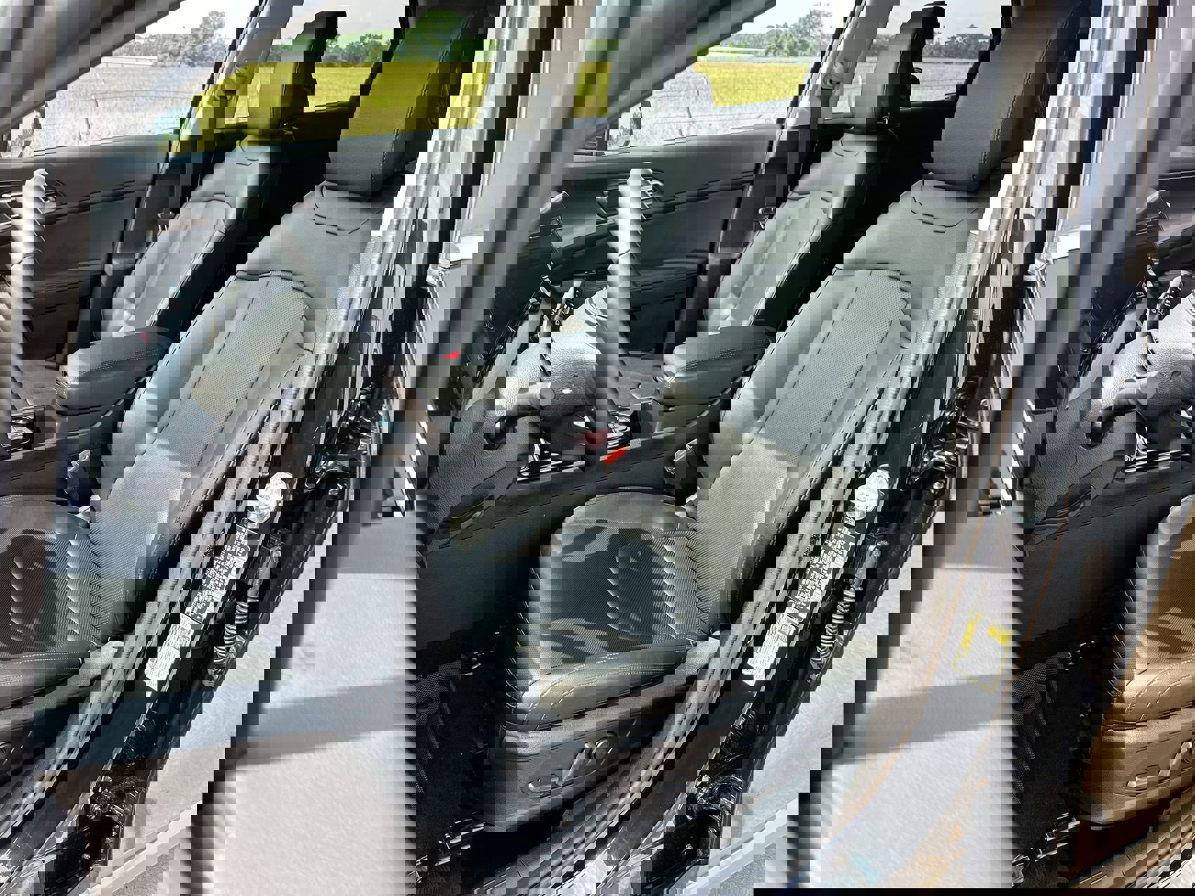 Used 2024 Kia Sportage EX image 16