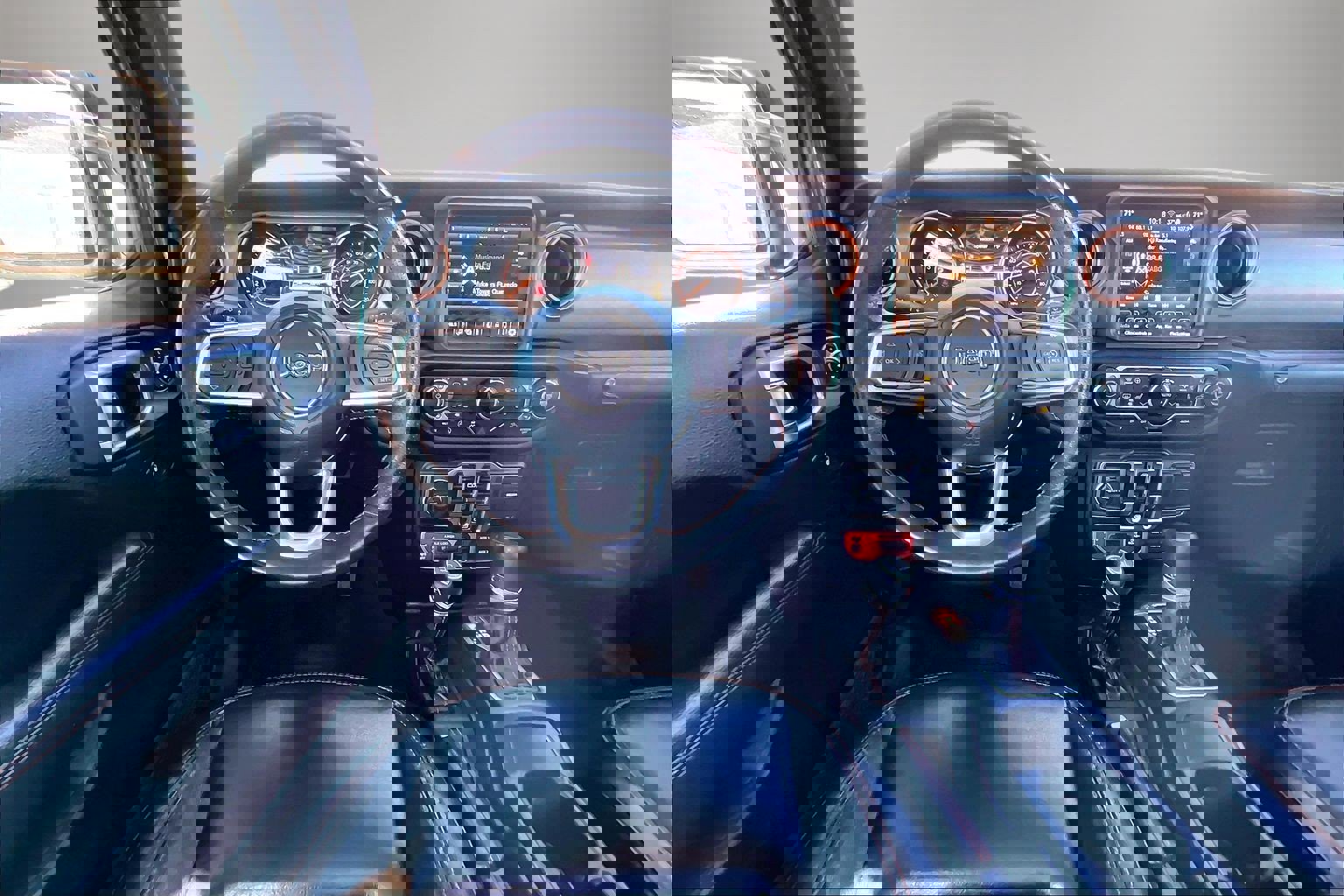 Used 2023 Jeep Gladiator Mojave w/ Cold Weather Group image 9