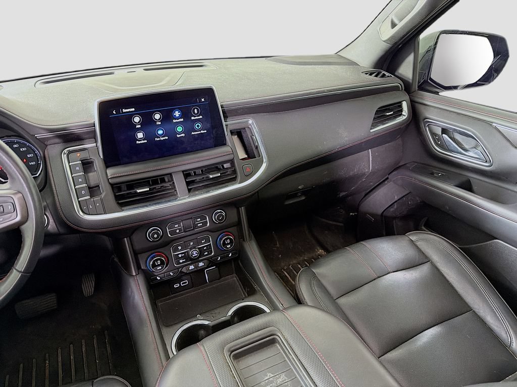Used 2021 Chevrolet Suburban RST RWD image 28