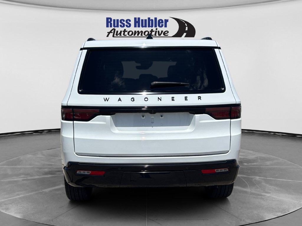 Used 2024 Jeep Wagoneer Series II AWD/4WD image 4