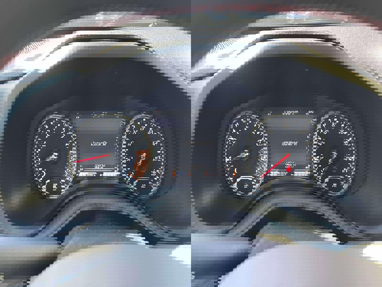 Used 2023 Jeep Renegade Trailhawk image 25