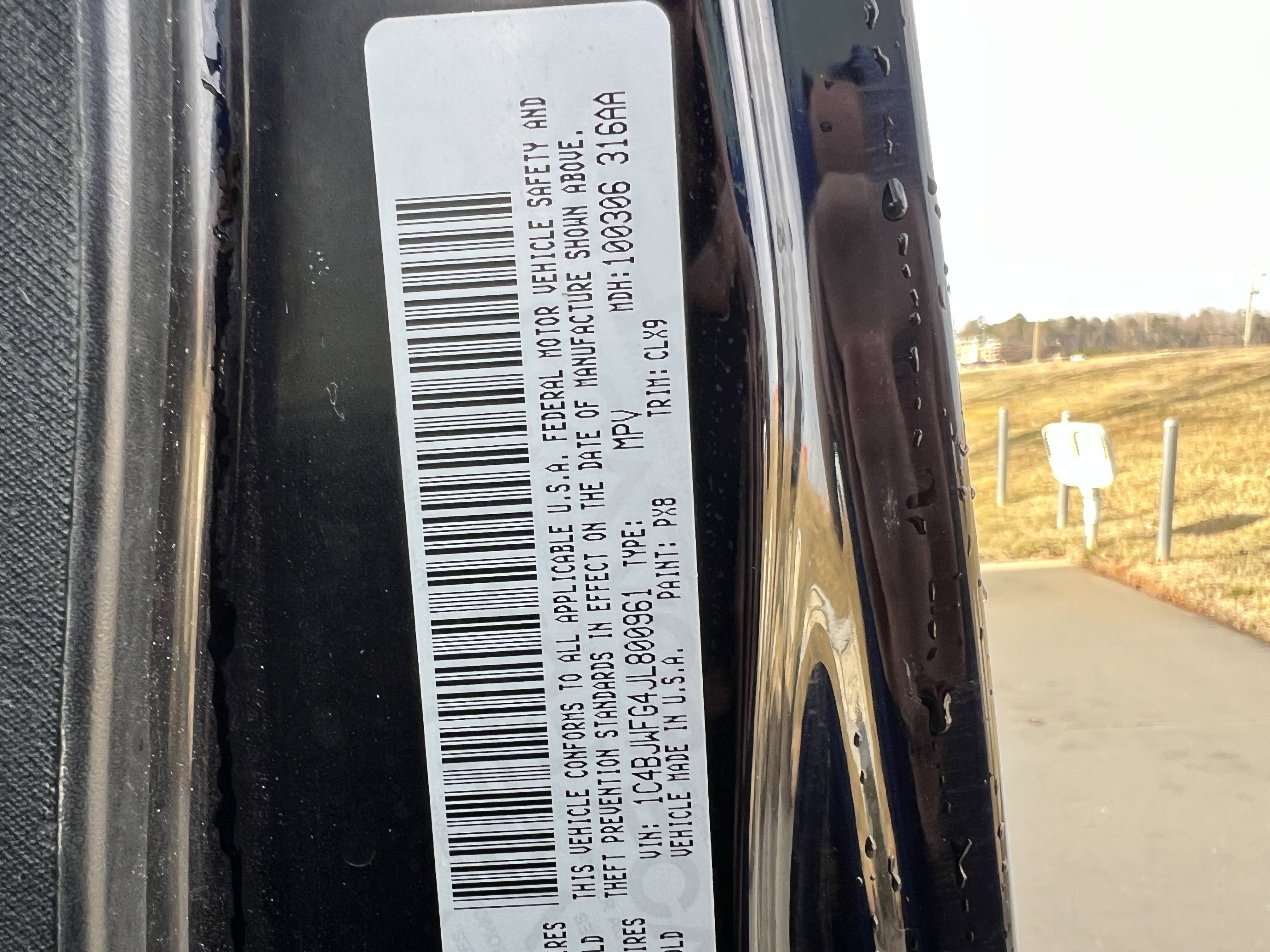 Used 2018 Jeep Wrangler Unlimited Rubicon image 37