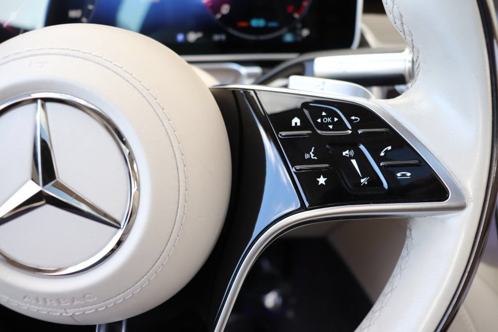 Used 2022 Mercedes-Benz S 580 4MATIC Sedan w/ Warmth & Comfort Package image 43