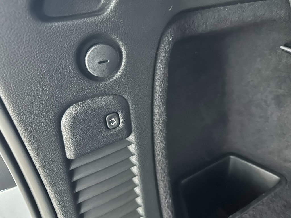 Certified 2024 Dodge Durango GT image 46