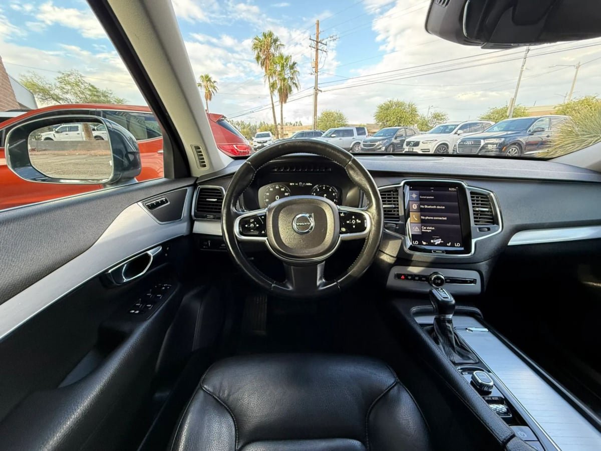 Used 2017 Volvo XC90 T6 Momentum w/ Vision Package AWD/4WD image 55