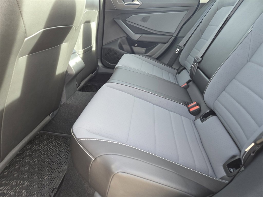 New 2026 Volkswagen Jetta SE image 21