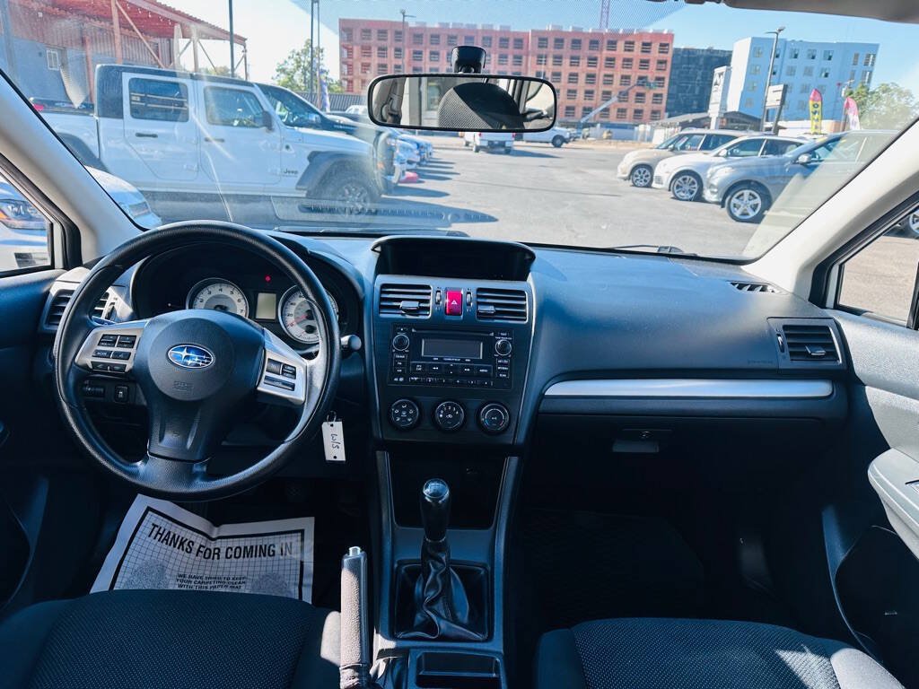 Used 2014 Subaru Impreza 2.0i Premium AWD/4WD image 9