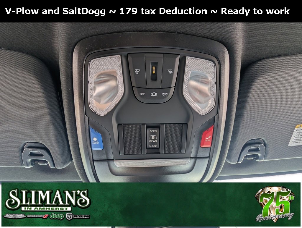 New 2025 RAM 2500 Tradesman image 39