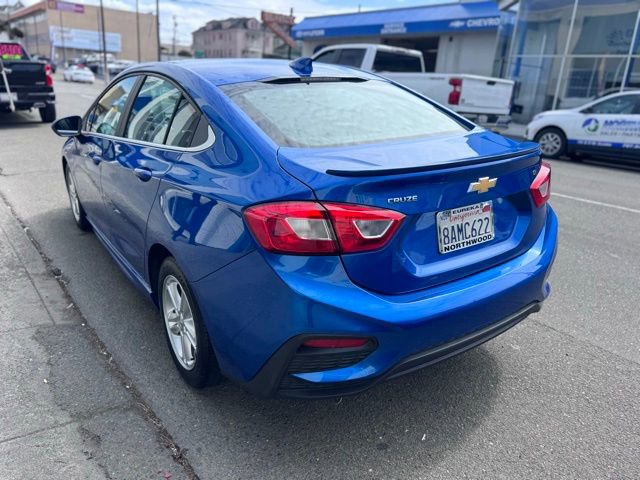 Used 2018 Chevrolet Cruze LT w/ RS Package image 3