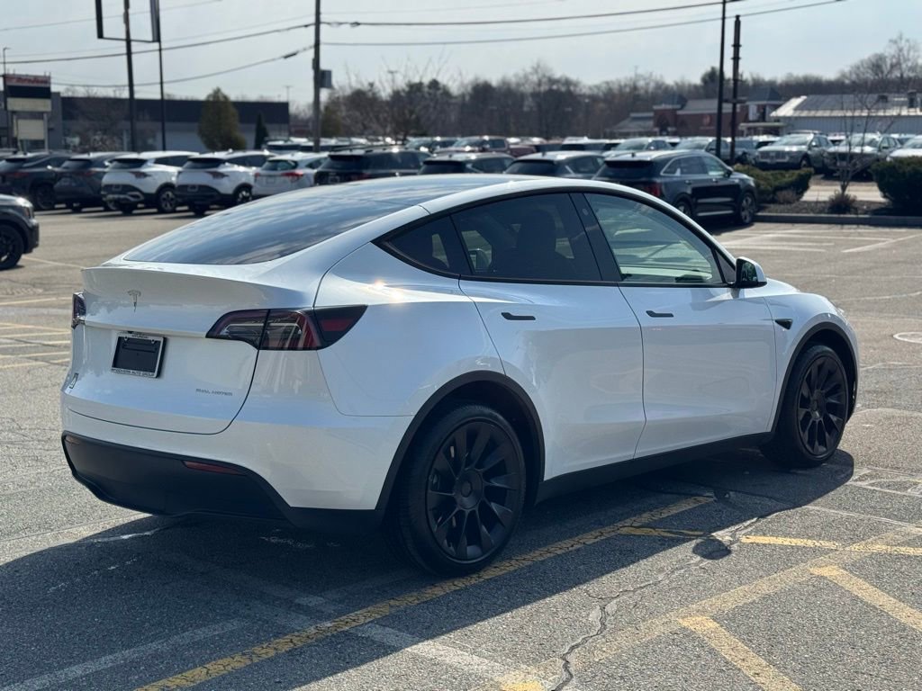 Used 2023 Tesla Model Y Long Range image 6