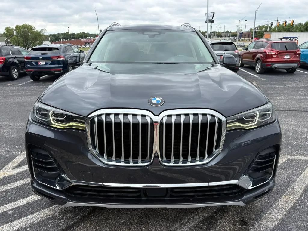 Used 2021 BMW X7 xDrive40i w/ Premium Package AWD/4WD image 8