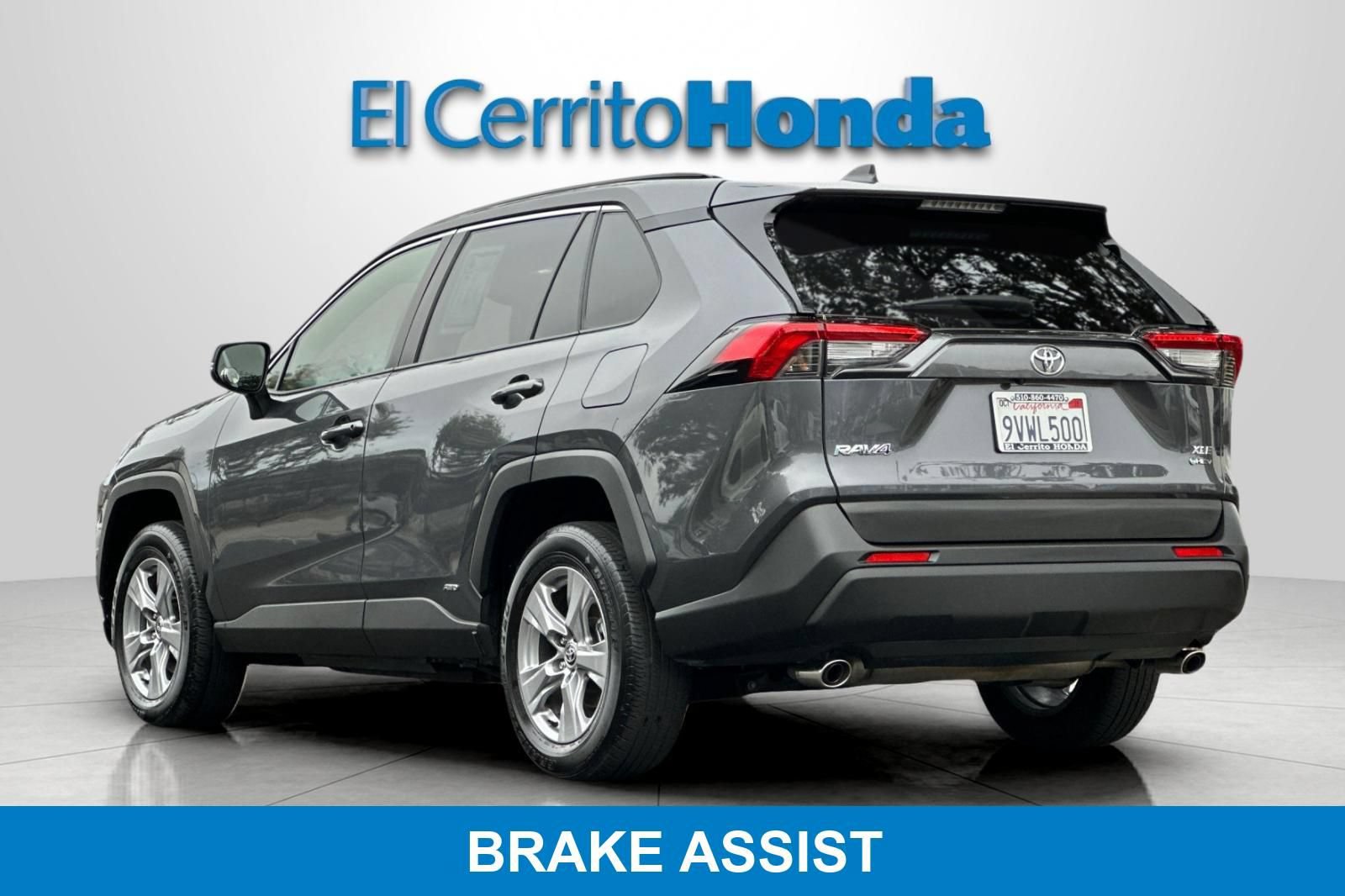 Used 2025 Toyota RAV4 XLE w/ Convenience Package AWD/4WD image 5
