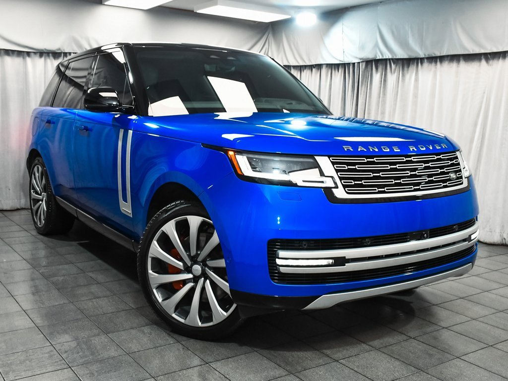 Used 2024 Land Rover Range Rover Autobiography image 3