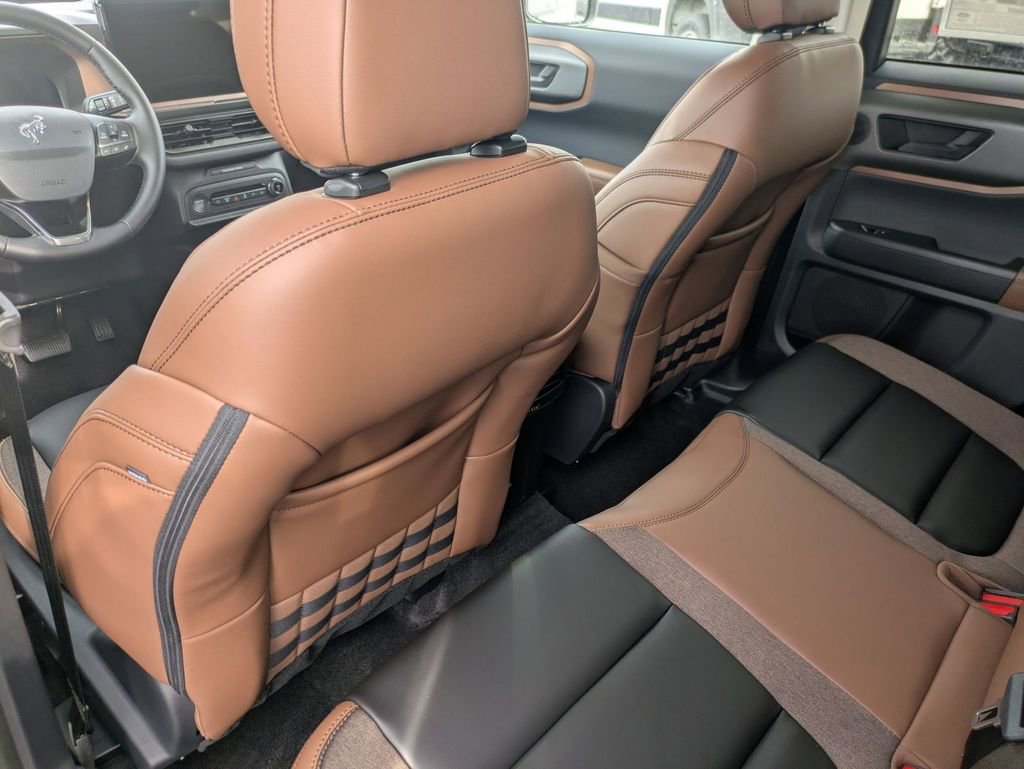 New 2025 Ford Bronco Sport Outer Banks w/ Outer Banks Tech Package+ image 41