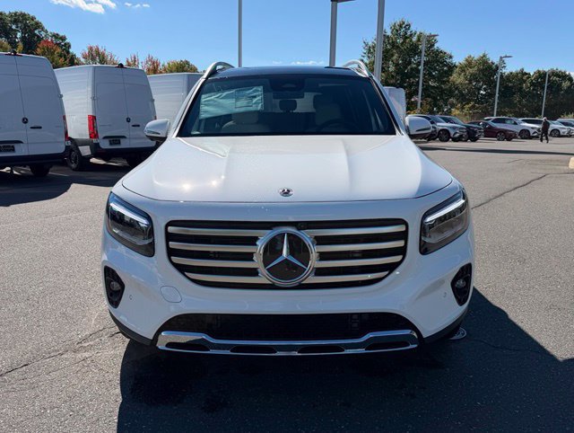 New 2026 Mercedes-Benz GLB 250 4MATIC image 2