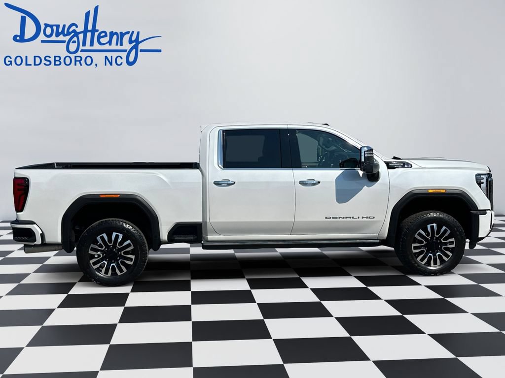Used 2024 GMC Sierra 2500 Denali Ultimate AWD/4WD image 6