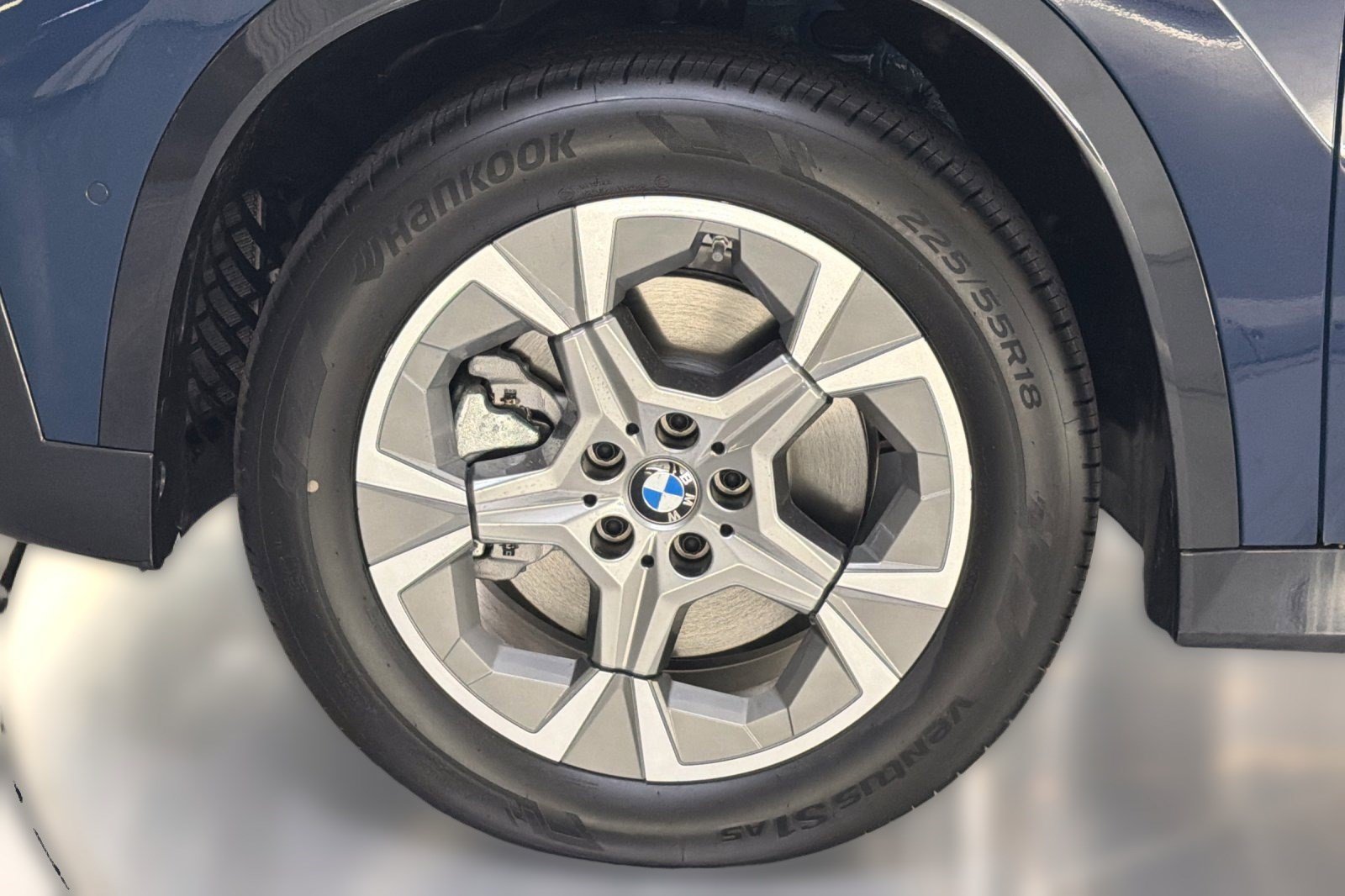 Used 2026 BMW X1 xDrive28i w/ Technology Package AWD/4WD image 11