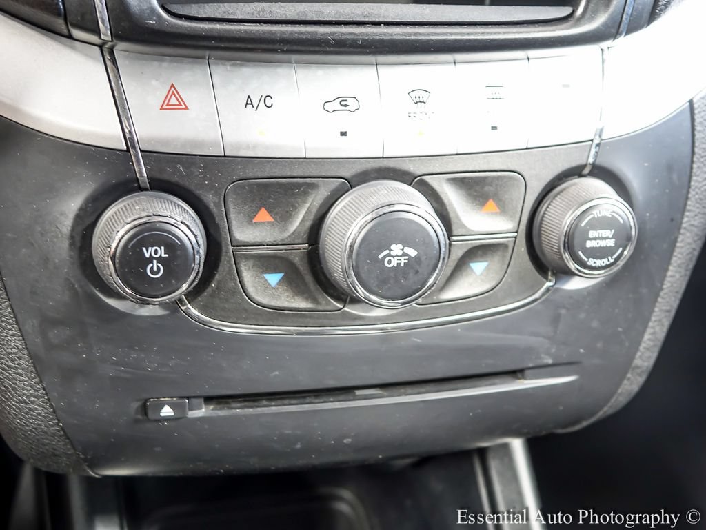 Used 2012 Dodge Journey American Value Package w/ Flexible Seating Group FWD image 16