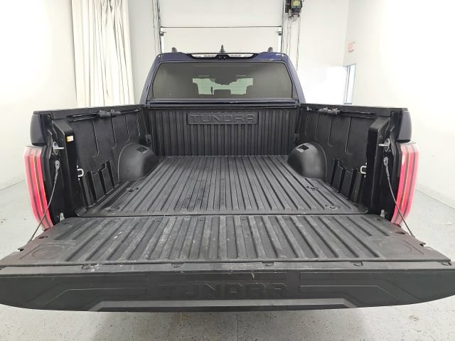 Used 2025 Toyota Tundra Limited AWD/4WD image 34