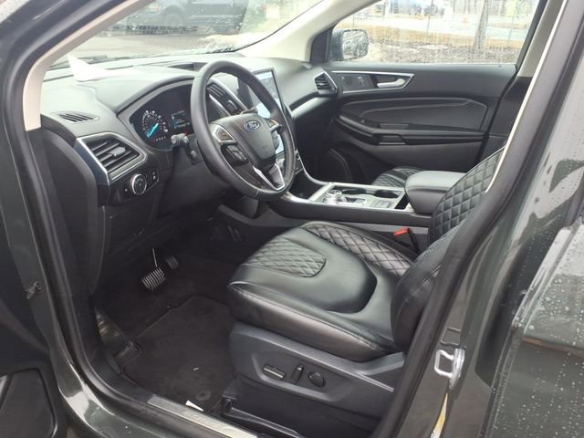 Used 2024 Ford Edge Titanium image 14