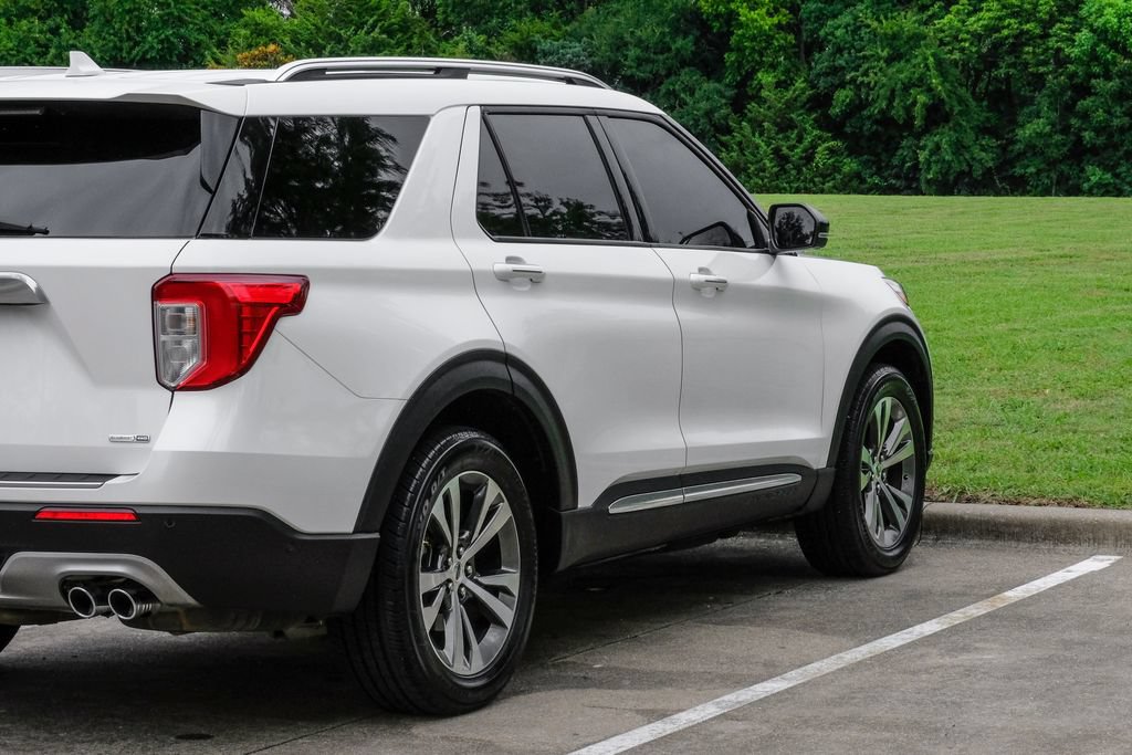 Used 2020 Ford Explorer Platinum w/ Premium Technology Package AWD/4WD image 14