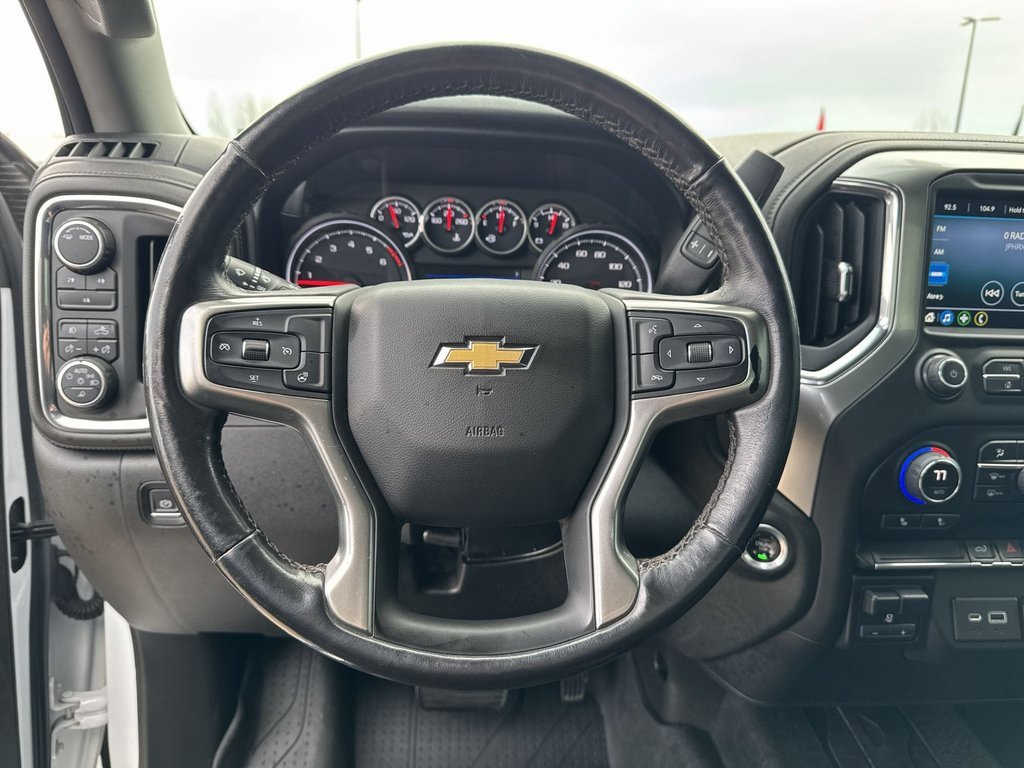 Certified 2022 Chevrolet Silverado 2500 LT w/ Convenience Package image 9