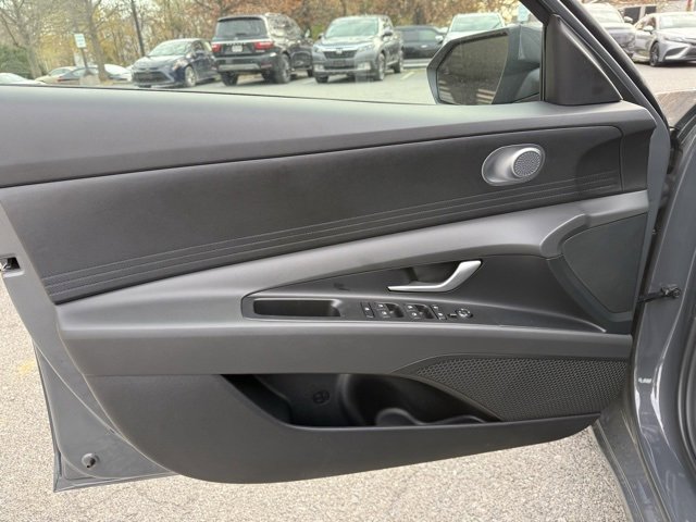New 2026 Hyundai Elantra Blue image 10